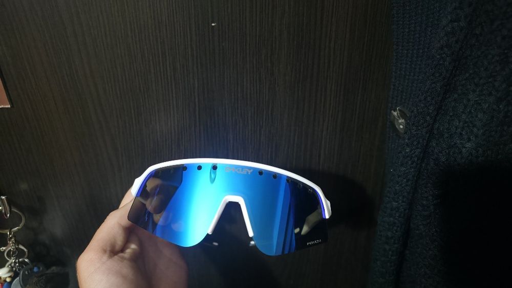 Ochelari Oakley Sutro Sweep sport ciclism alergare