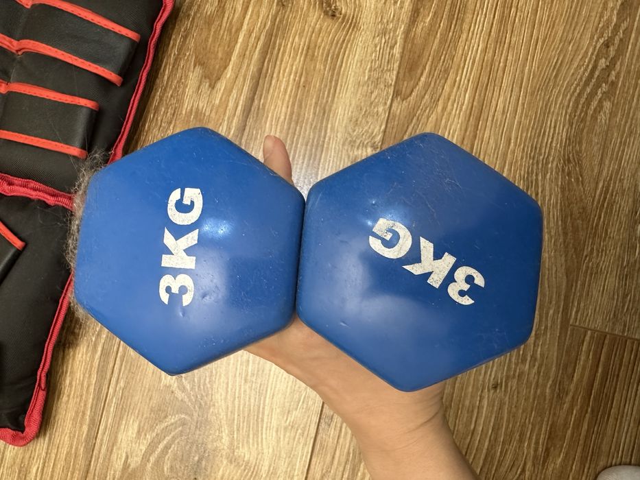 Гантели и грузики