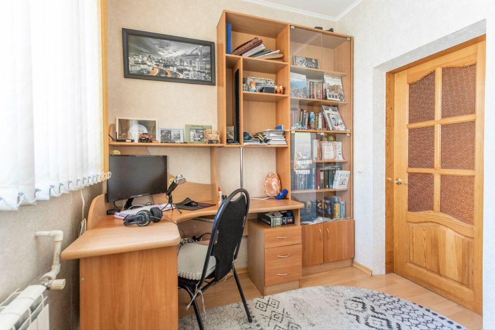 Продам шикарный коттедж 250м