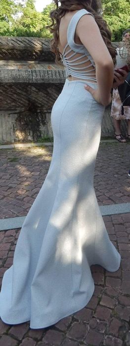 Дълга официална рокля