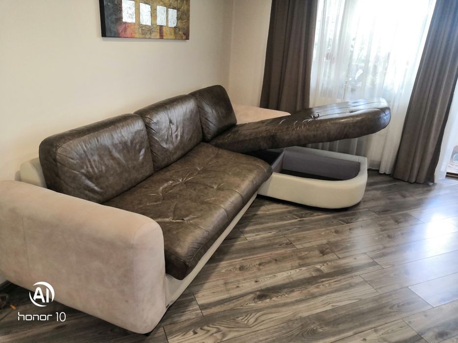 Мека мебел естествена кожа с функция сън с намалена цена.