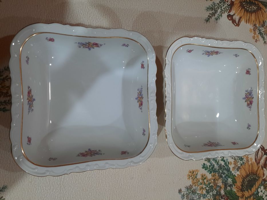 Старая "KAHLA", абсолютно новые, очень красивые пара салатников (22×22