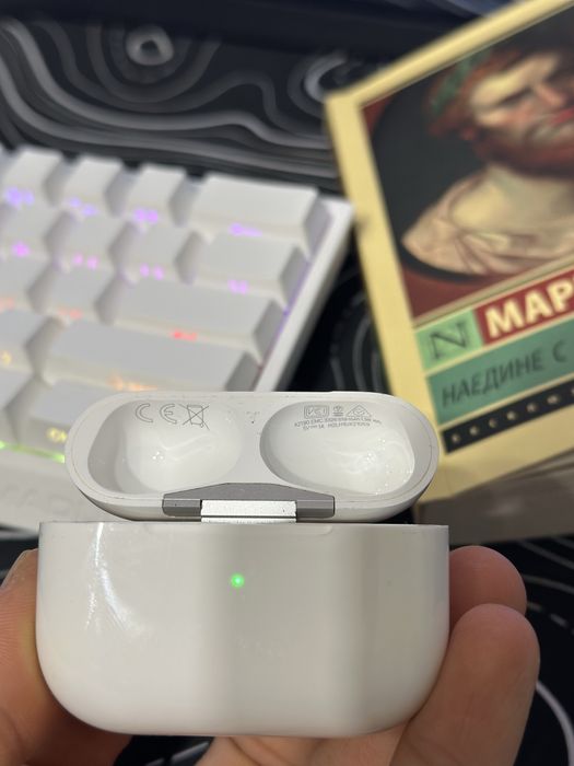 Кейс от наушников airpods pro ( 1 )