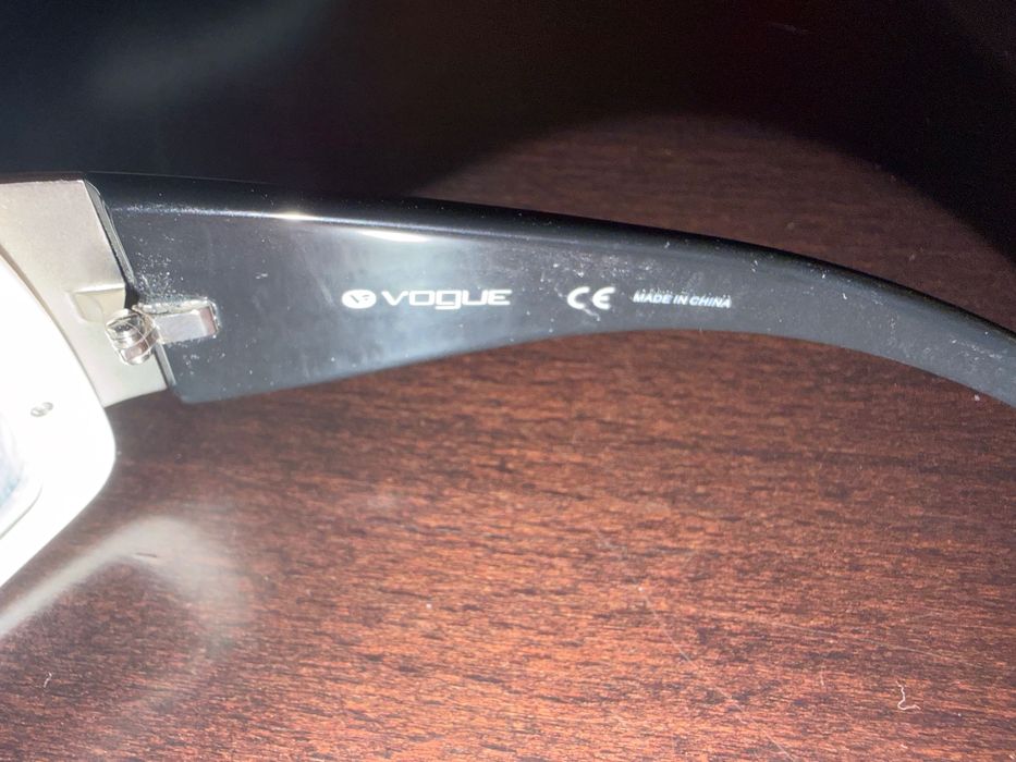 Слънчеви очила Vogue