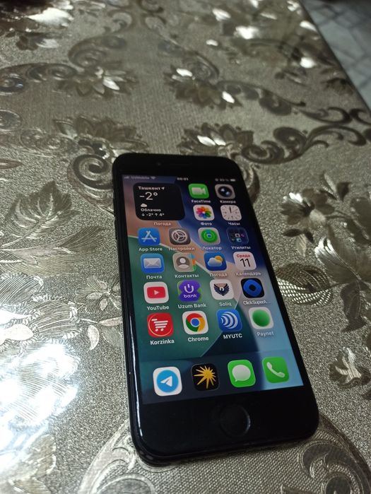 Iphone SE 2020 bez korobka