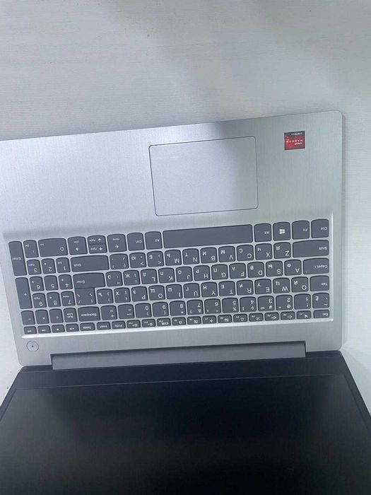 Ноутбук Lenovo IdeaPad 3