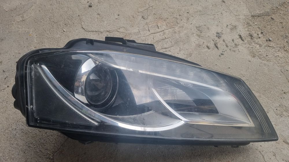 Far stanga Audi A3 Sline