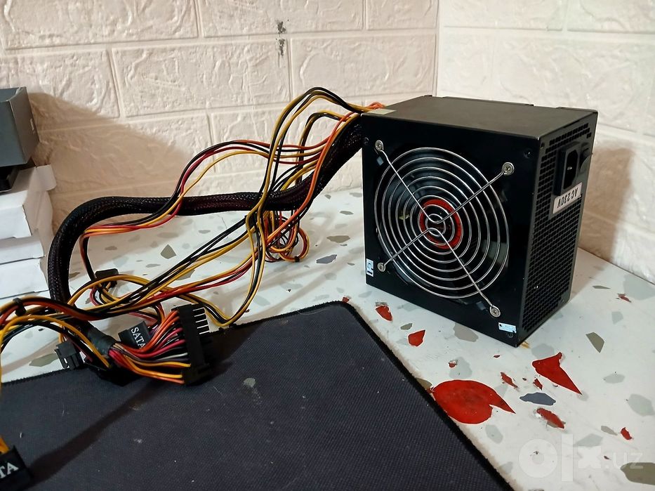 Продается блок питание 600w