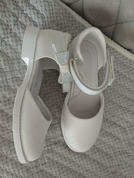 Туфли для девочки 30 размер