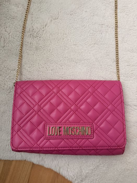 Оригинална чанта Love moschino