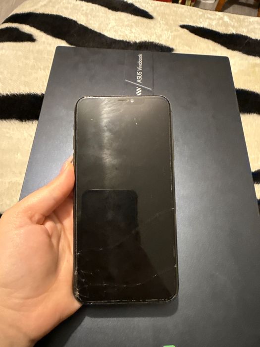 iPhone 11 Pro max 256