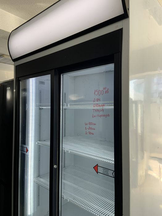 Двойна хладилна витрина UGUR широка-100см