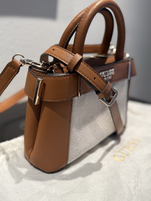 Guess чанта/ guess bag