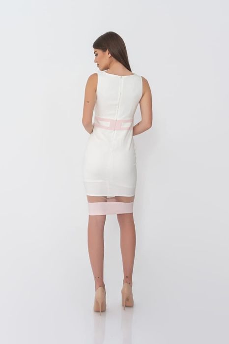 Бяла рокля Junona 36 размер