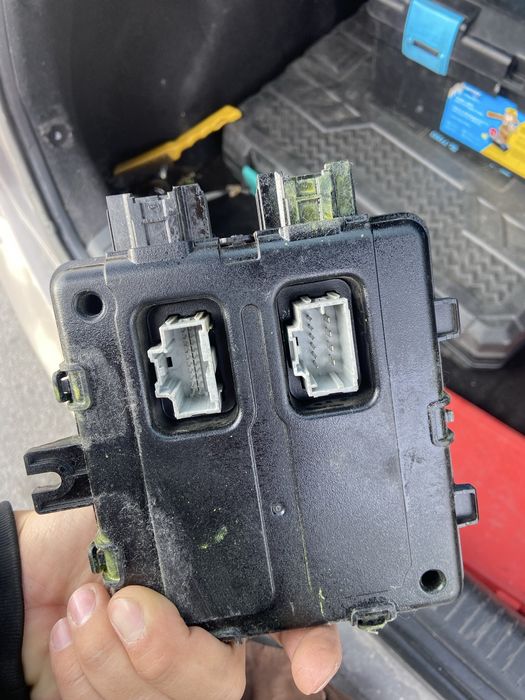 Блок камфорта приора 2