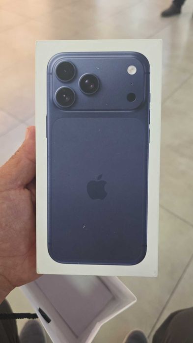 IPhone 17 pro max 512 gb
