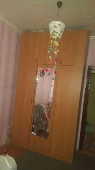 Продается 4х комнатная квартира!!! г.Карши мкр. Пахтазор.