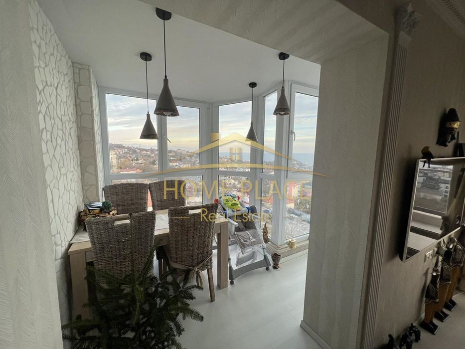 Четиристаен апартамент за продажба в м-т Акчелар