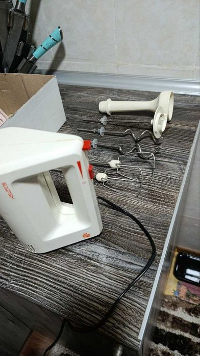 Миксер-блендер "Восток" в отличном состоянии