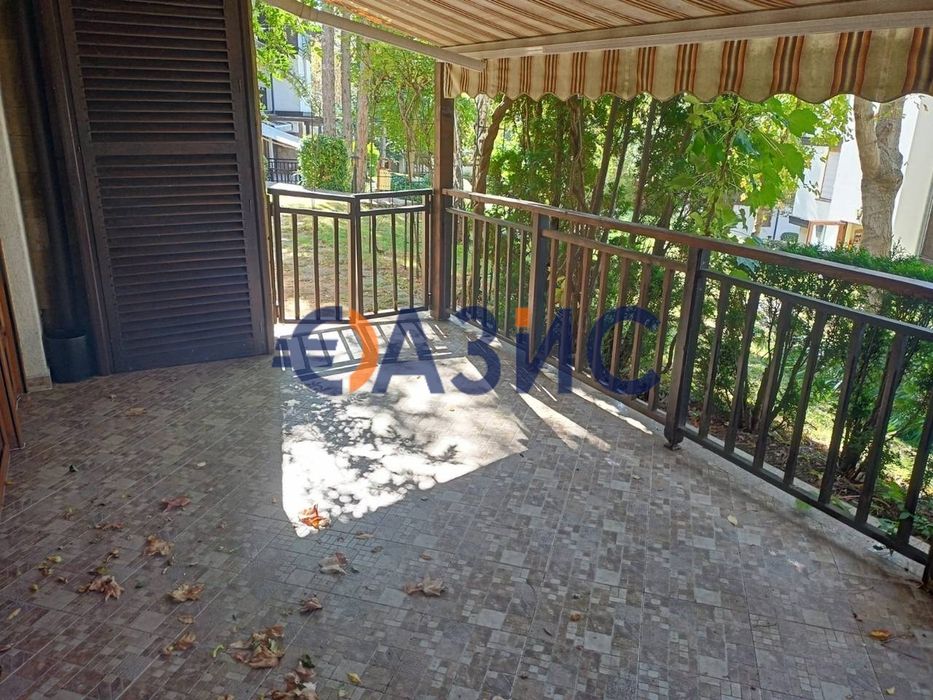 Продава се Тристаен апартамент в Созопол - 110 кв.м за 1364 €/кв.м - Снимка #13