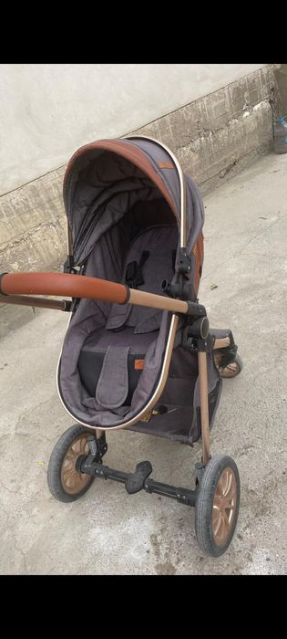 Детская коляска .