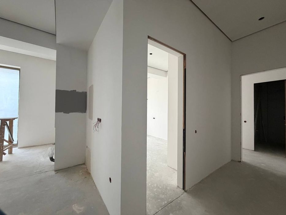 НОВОСТРОЙКА 3/2/9
ЖК KIPARIS
Вид во двор
На Ц4
Юнусабадский район