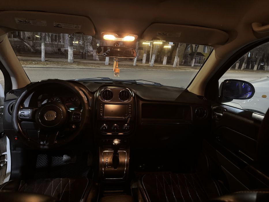 Продам Jeep Compass 2012 года