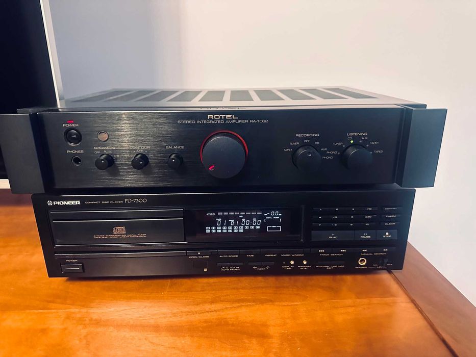 Vand CD player Pioneer PD-7300 cu telecomanda