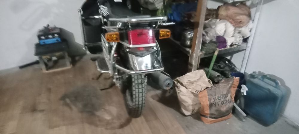 Продам мотоцикл Хаммер новый без пробега.