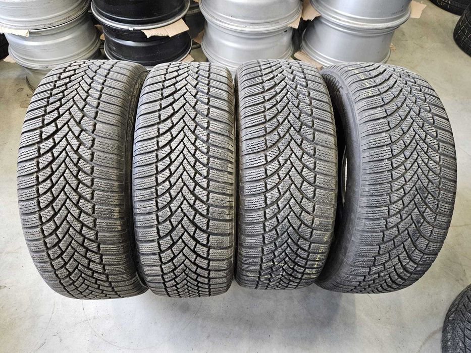 4 Anvelope IARNA 235.55.19 'Bridgestone' [dot 2022];stare foarte buna