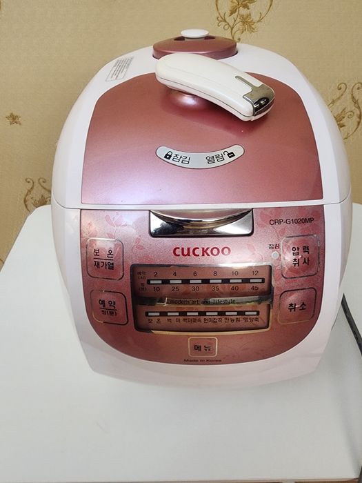 Продам рисоварку Cuckoo