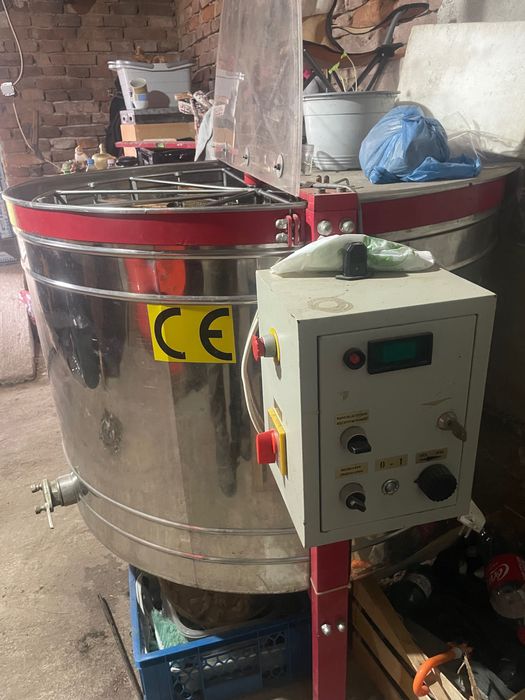 Centrifuga utomata/manuala