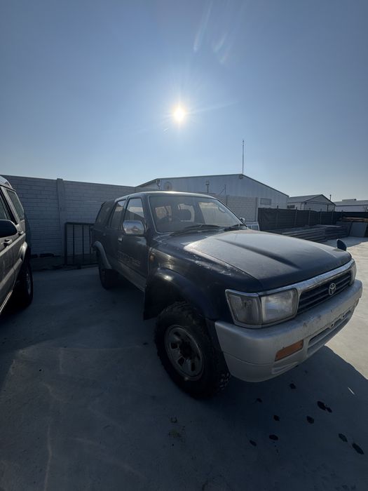 Dezmembrez Toyota 4runner 2.4 tubro