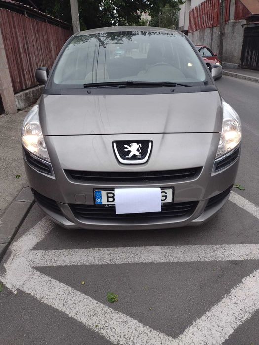 Peugeot 5008, 2011, motorizare 1.6 HDi, 112 CP, 7 locuri, 103.336 km