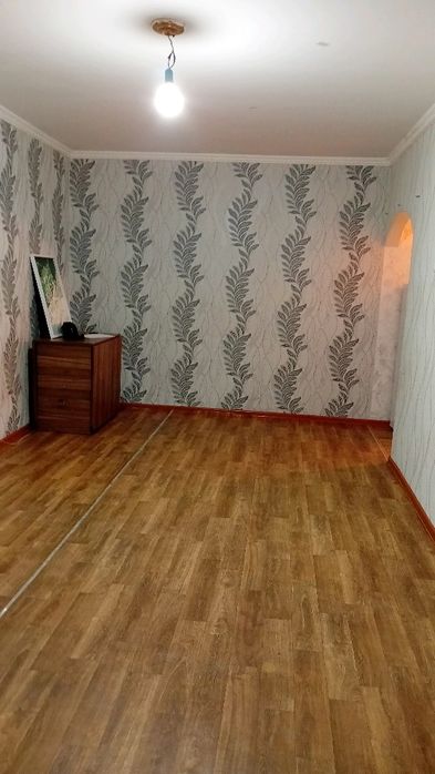 продам 2х ком. кв. в 4мкр.дом 14