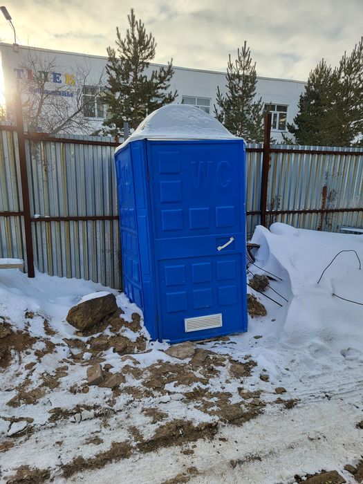 Продаю строительный био туалет