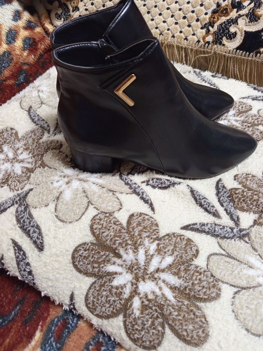 Женские полусапожки