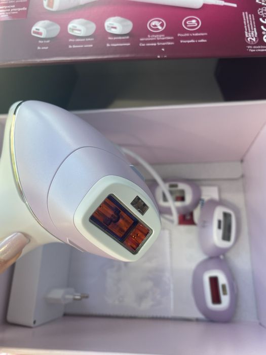 Epilator IPL Philips Lumea Prestige Seria 8000 BRI947 00