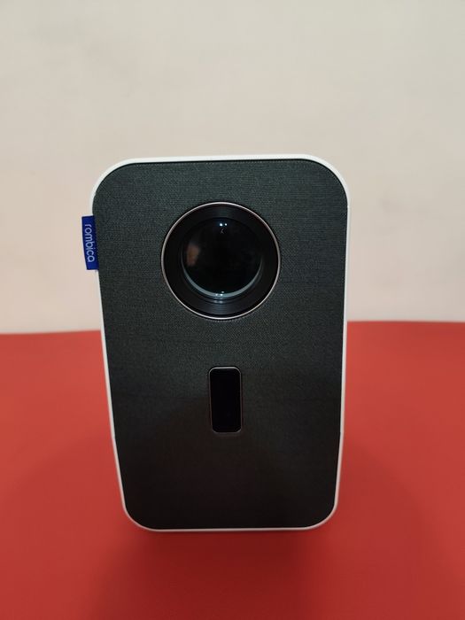 Проектор Rombica Ray Cube Q8