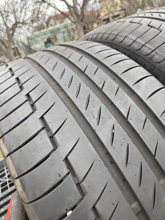 245/45/19 Континентал  Летни