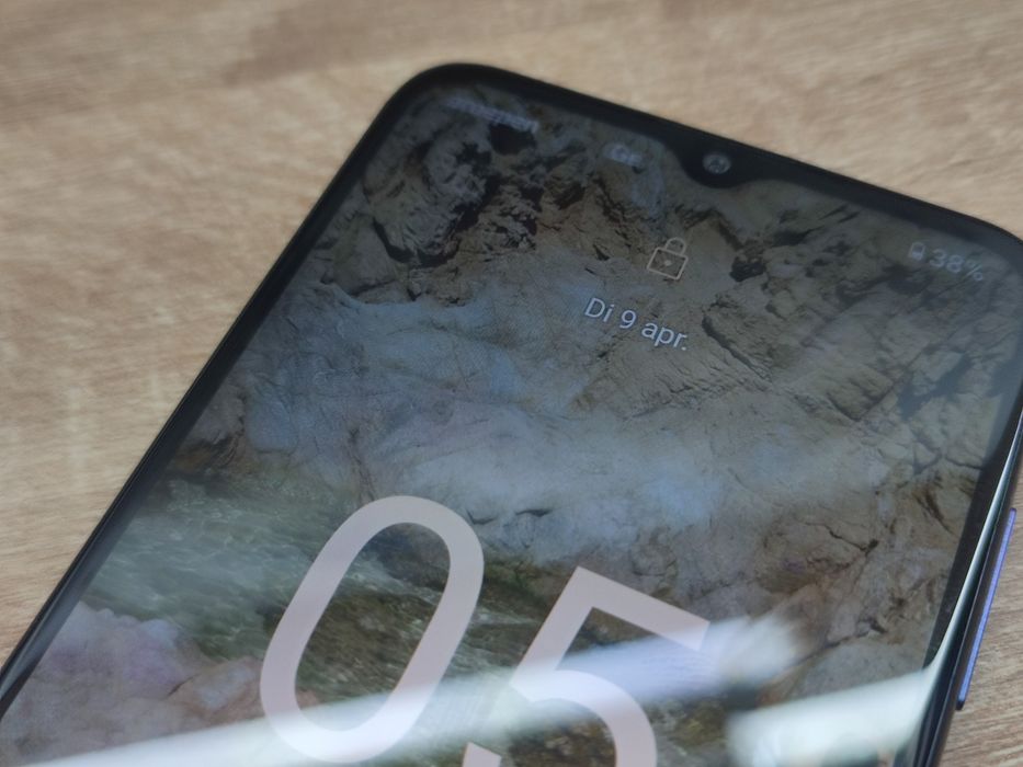 Nokia C1 Plus  TA1336 in stare foarte buna  , pentru piese. Placa de baza este nefunctionala