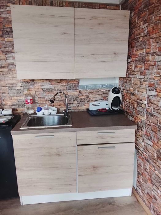 Жилищен контейнер със облицовка (сайдинг)