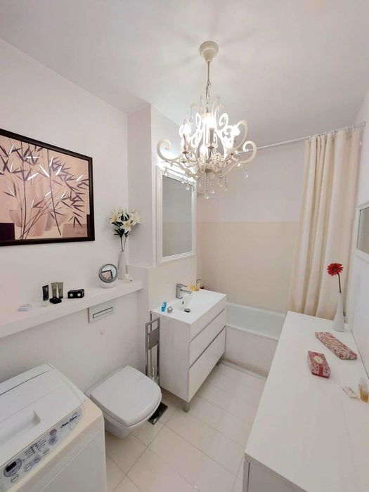 Apartament 68 mp utili