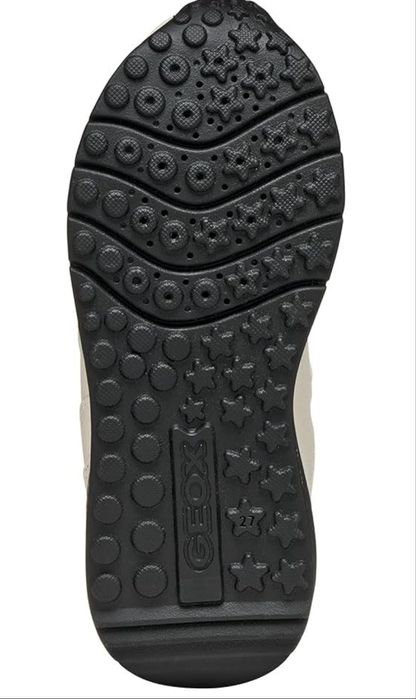 Нови детски сникърси J Fastics Geox