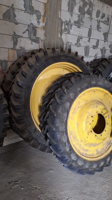 Roti Tehnologice inguste fixe reglabile pentru orice Tractor