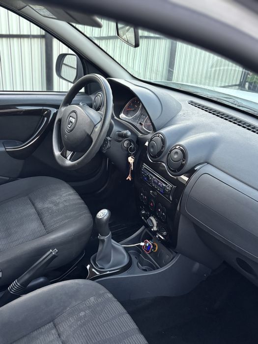 Dacia Duster 1.5 DCI 2011, pret negociabil