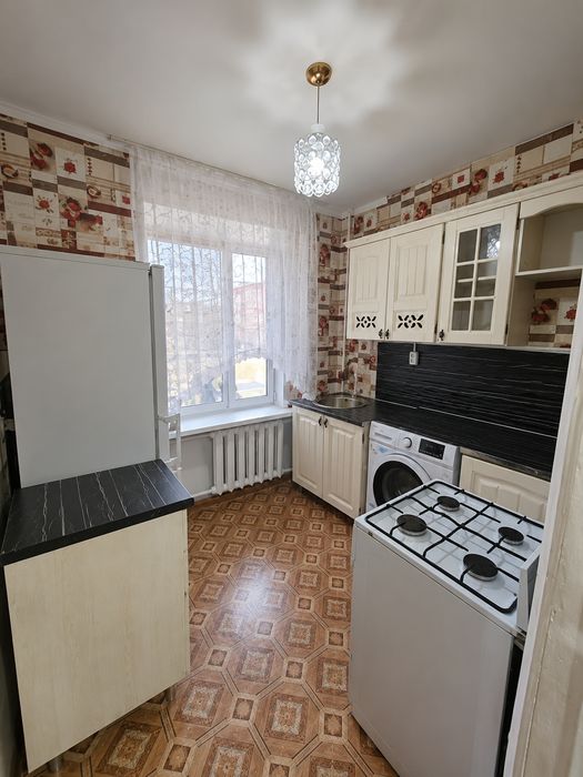 Продам 2 комнатную квартиру