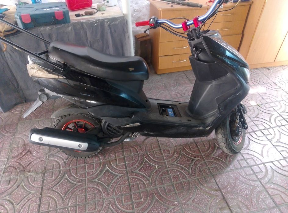 Продам м8 165 куб