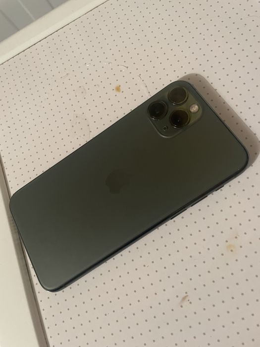 iPhone 11 Pro с горонтией