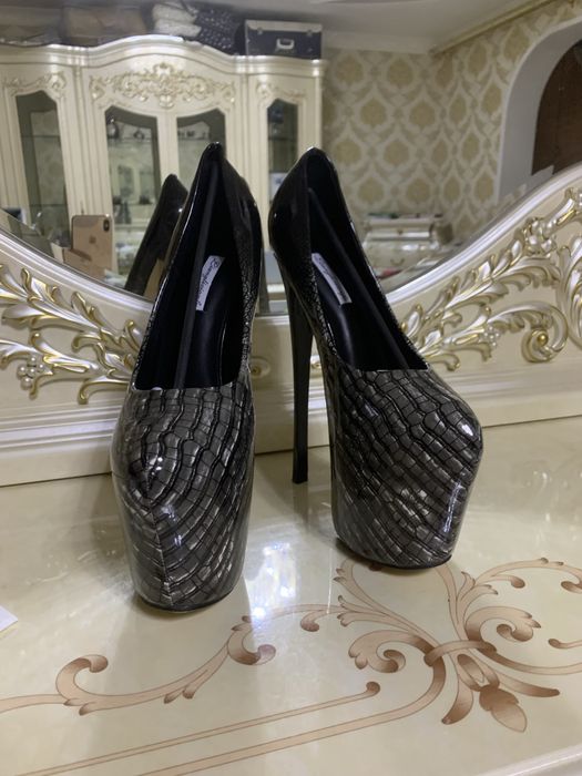 Новые каблуки с большим размером